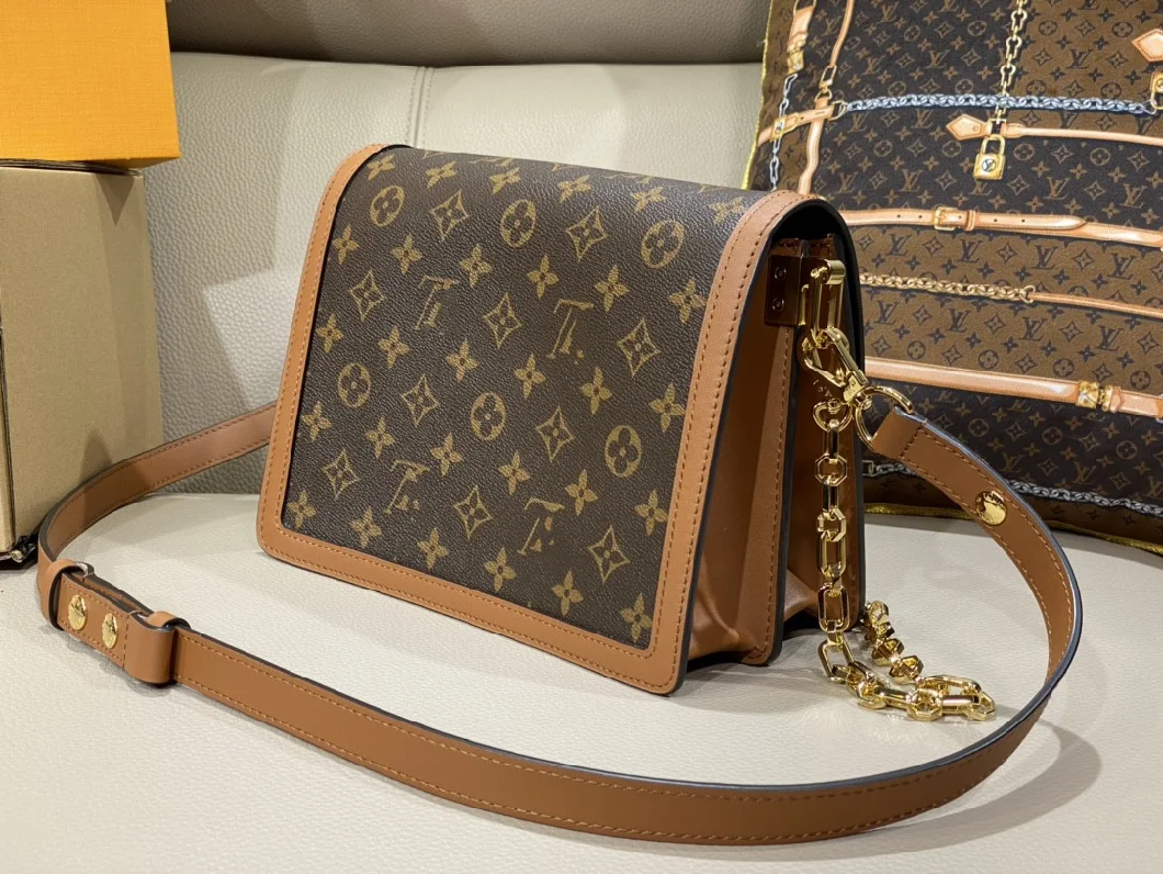 Designer Bags of Famous Brands Women Louis Handbags Wholesale Replicas Bags